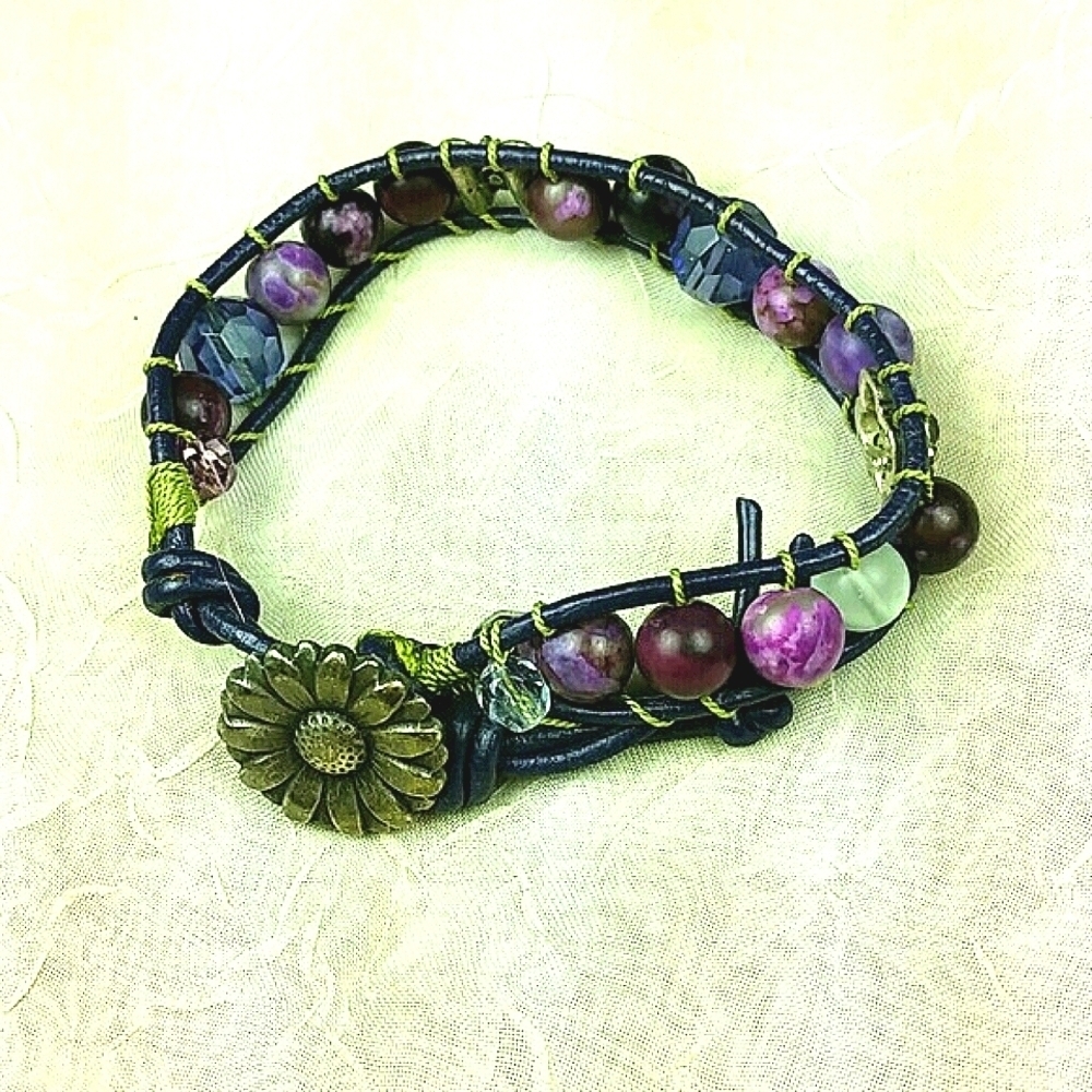 Vintage Purple Leather Bracelet Beaded Wrap Mob Wife Statement Flower Clasp